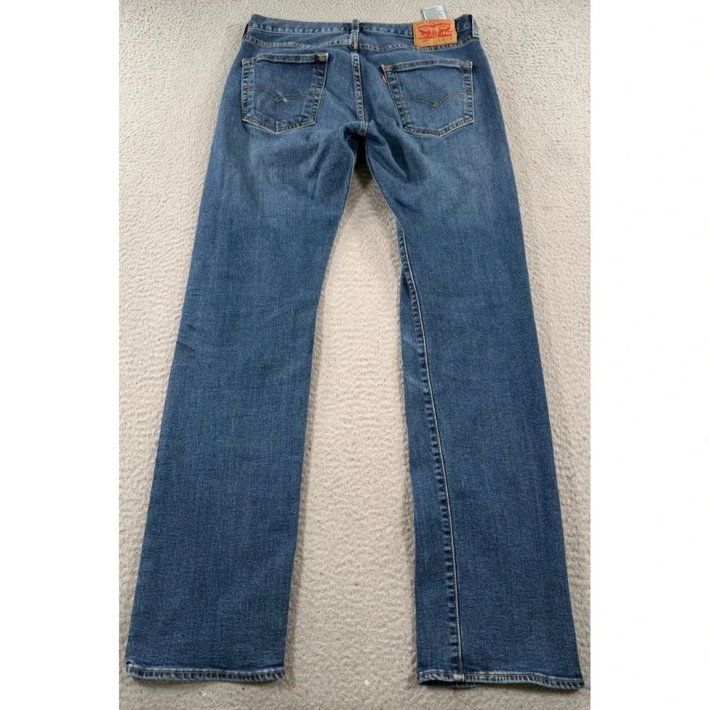Levis 501 Jeans Men 32x32 Blue Denim Straight Leg Button Fly Mid Rise Distressed
